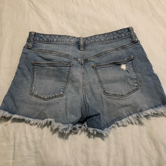 Universal Threads High Rise Shortie - Picture 4 of 4